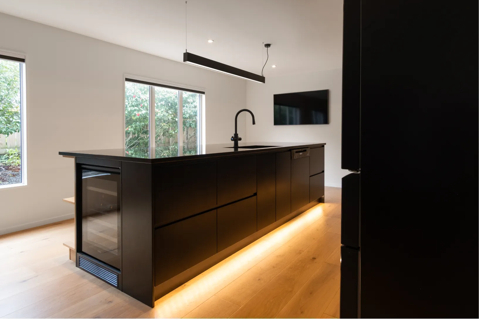 NZ Proud Porirua Kitchen, Bathroom Renovations & Extensions